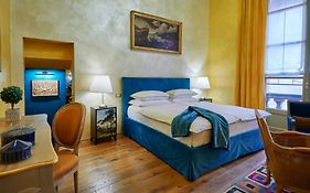 Palazzo Di Alcina - Residenza D'Epoca - Luxury-